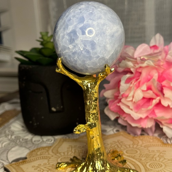 Blue Calcite Sphere - Picture 4 of 7